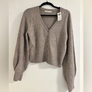 NWT Abercrombie Cardigan Sweater - size M